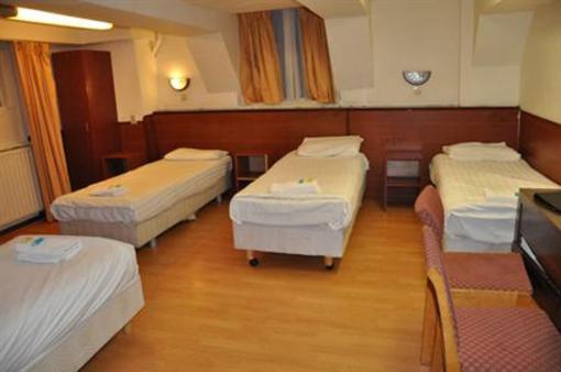 фото отеля Travel Hotel