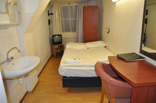 фото отеля Travel Hotel