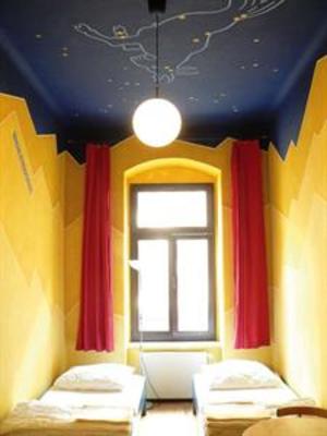 фото отеля Hostel Mondpalast Dresden