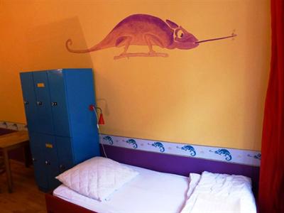 фото отеля Hostel Mondpalast Dresden