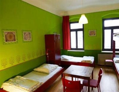 фото отеля Hostel Mondpalast Dresden