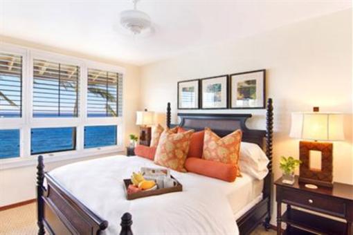фото отеля Whalers Cove Resort