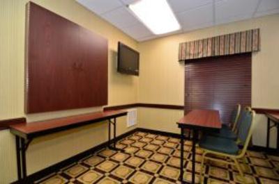 фото отеля BEST WESTERN Greenbrier Inn