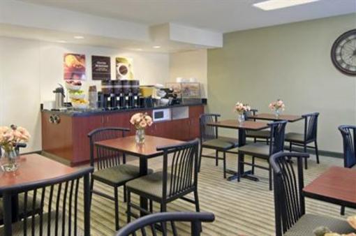 фото отеля Extended Stay Deluxe Indianapolis-Airport-W Southern Ave