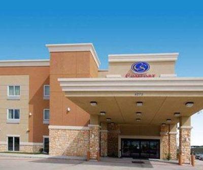 фото отеля Comfort Suites Dallas