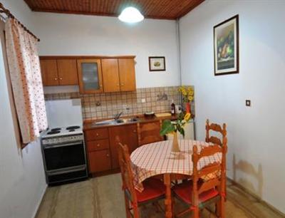 фото отеля Sunflower Apartments and Studios Sidari