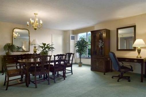 фото отеля Hilton Norfolk Airport