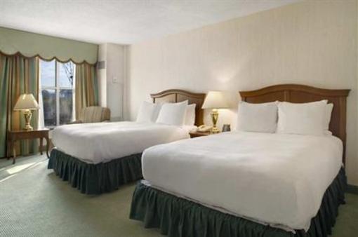фото отеля Hilton Norfolk Airport
