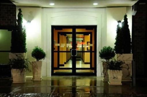 фото отеля Holiday Inn Express Delafield