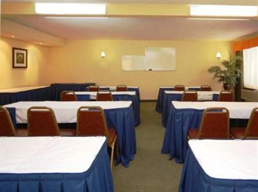 фото отеля BEST WESTERN NE Mall Inn & Suites Fort Worth