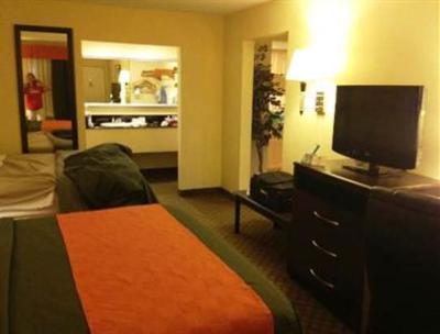фото отеля BEST WESTERN NE Mall Inn & Suites Fort Worth