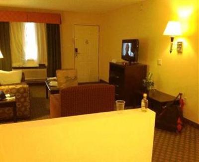 фото отеля BEST WESTERN NE Mall Inn & Suites Fort Worth