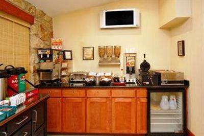фото отеля BEST WESTERN NE Mall Inn & Suites Fort Worth
