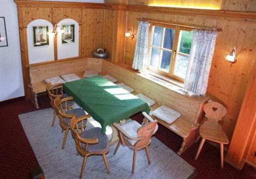 фото отеля Hahnenhof Hotel Kitzbuhel