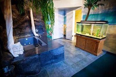 фото отеля The Anniversary Inn 5th South Salt Lake City