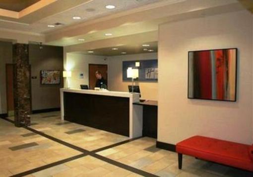 фото отеля Holiday Inn Express Hotel & Suites Seattle