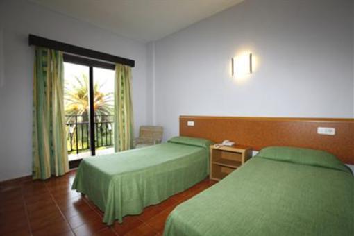 фото отеля Azuline Hotel Galfi Ibiza