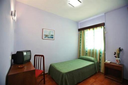 фото отеля Azuline Hotel Galfi Ibiza