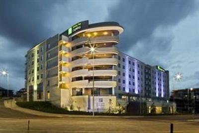 фото отеля Holiday Inn Express Durban - Umhlang