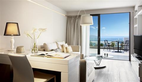 фото отеля Lichnos Beach Hotel