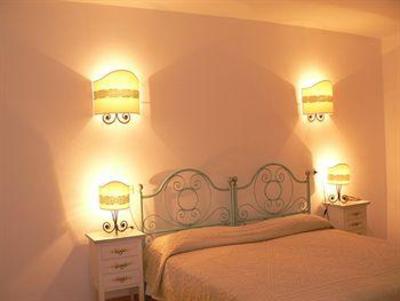 фото отеля Valkarana Hotel Sant'Antonio di Gallura