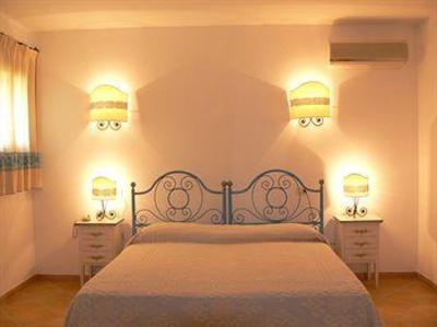 фото отеля Valkarana Hotel Sant'Antonio di Gallura