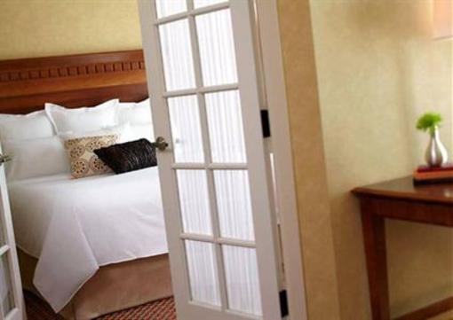 фото отеля Renaissance Boulder Suites Broomfield