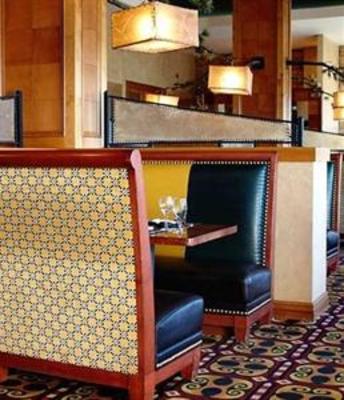 фото отеля Renaissance Boulder Suites Broomfield
