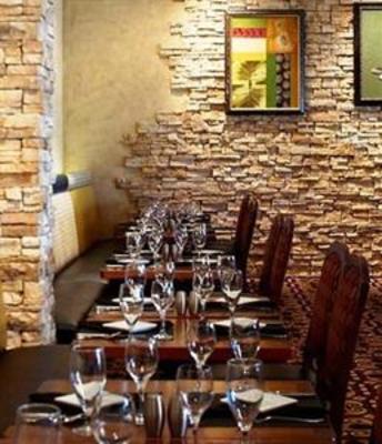 фото отеля Renaissance Boulder Suites Broomfield