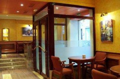 фото отеля Victoria Hotel Linares