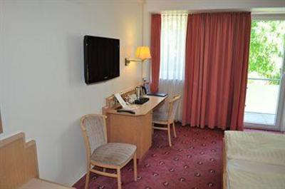 фото отеля Parkhotel Am Posthof