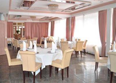 фото отеля Parkhotel Am Posthof