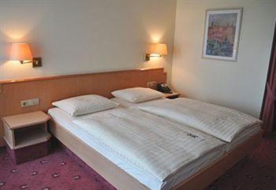 фото отеля Parkhotel Am Posthof