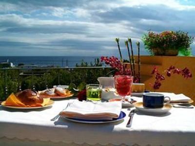 фото отеля Bougainville Hotel Lipari