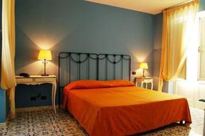 фото отеля Bougainville Hotel Lipari