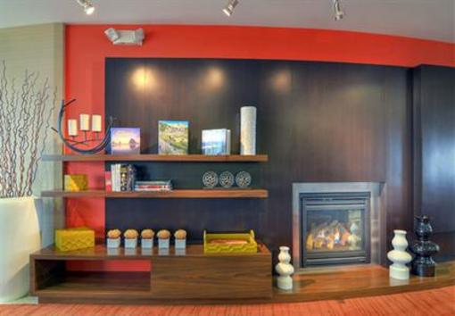 фото отеля Courtyard by Marriott Medford Airport