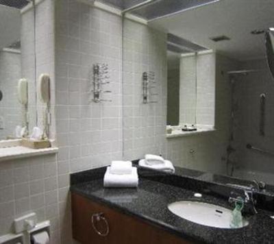 фото отеля Beardmore Hotel Clydebank