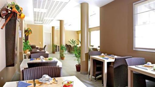 фото отеля Park and Suites Village Saint-Jean-d'Illac Hotel