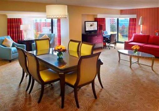 фото отеля Boston Marriott Cambridge