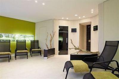 фото отеля Radisson Blu Hotel Hamburg Airport