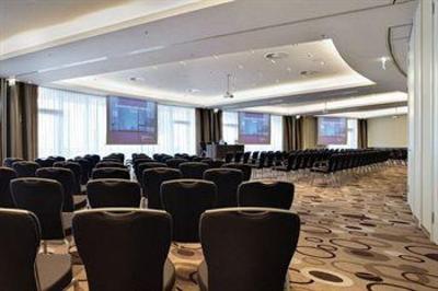 фото отеля Radisson Blu Hotel Hamburg Airport