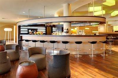 фото отеля Radisson Blu Hotel Hamburg Airport