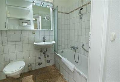фото отеля Waldhalle Hotel