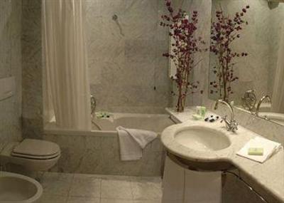 фото отеля Grand Hotel Gardone Riviera