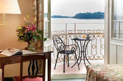фото отеля Grand Hotel Gardone Riviera