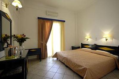 фото отеля Hotel Klonos (Kyriakos Klonos)