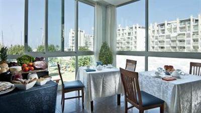 фото отеля Hotel St. Gregory Park