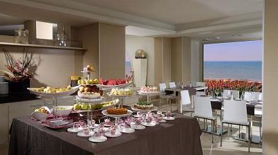 фото отеля Hotel Touring Rimini
