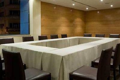 фото отеля Hotel Imperio Torres Vedras