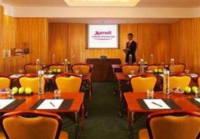 фото отеля London Marriott Hotel Kensington